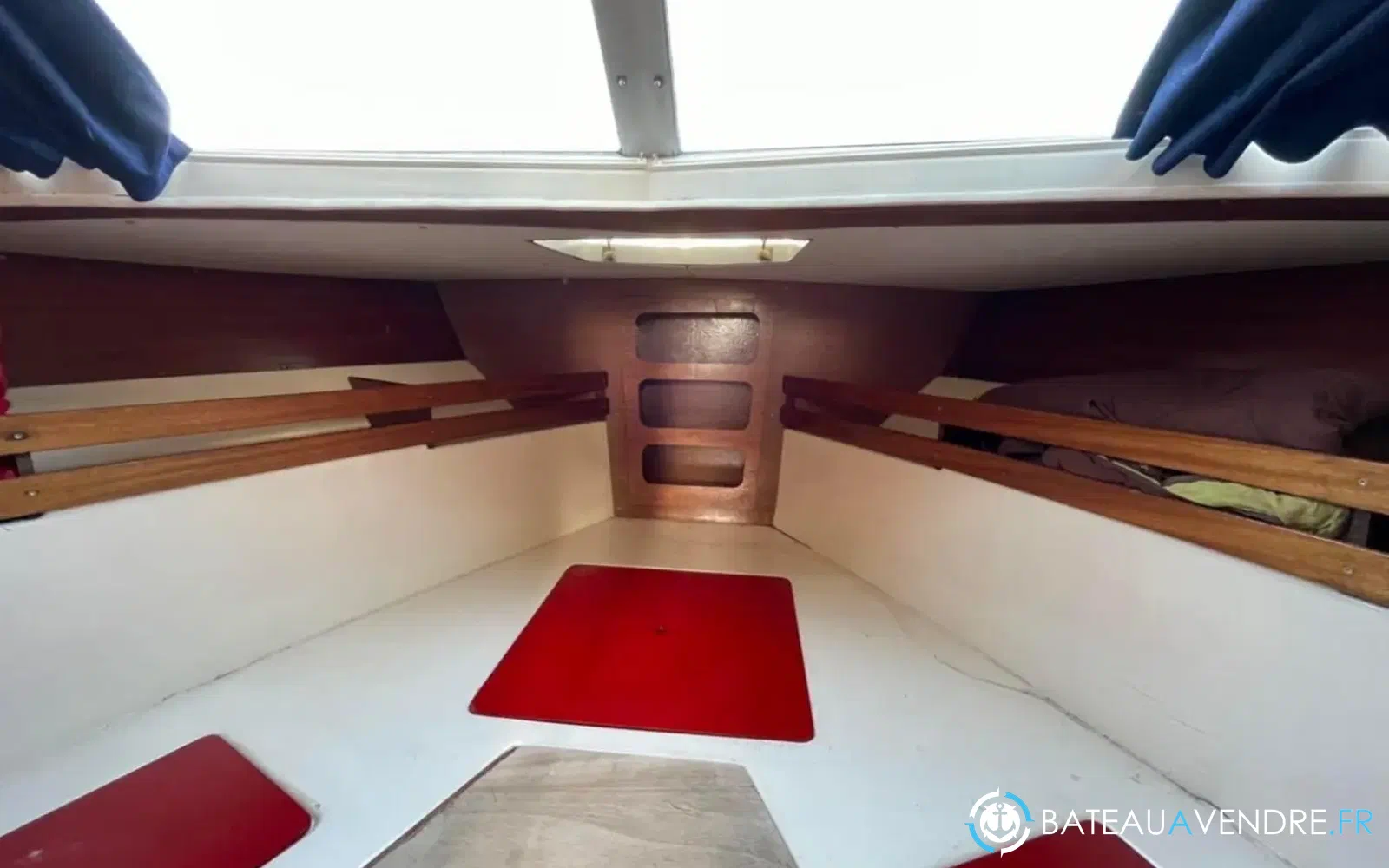 slider 12 Yachting France Arcoa 830
