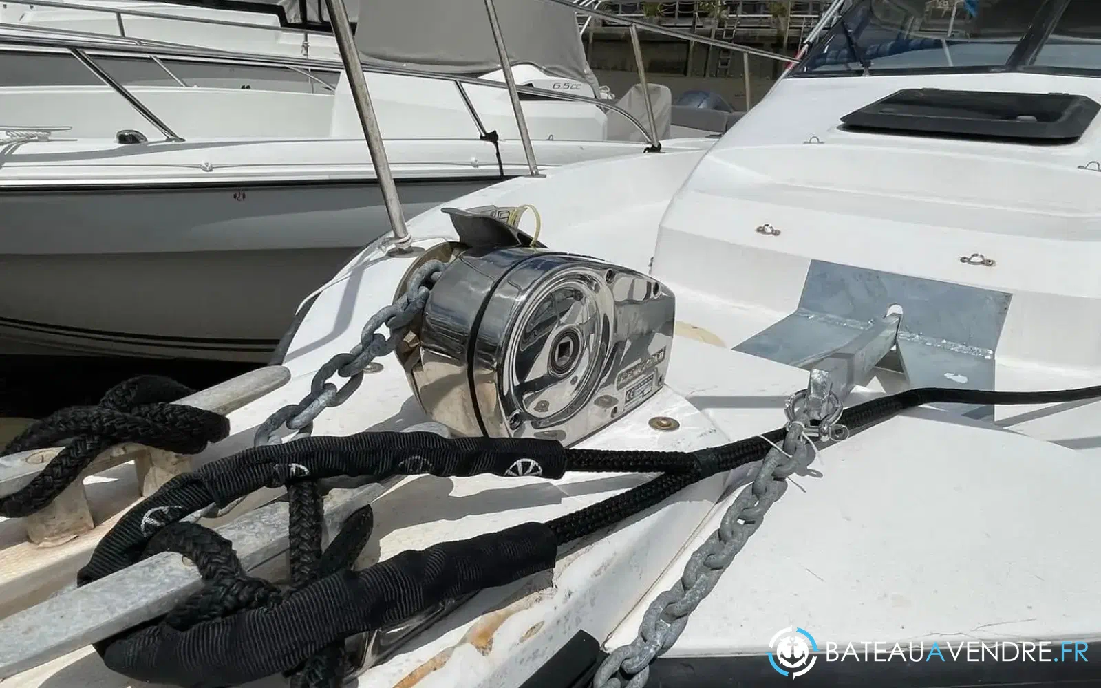 slider 3 Bayliner Trophy 2352 WA