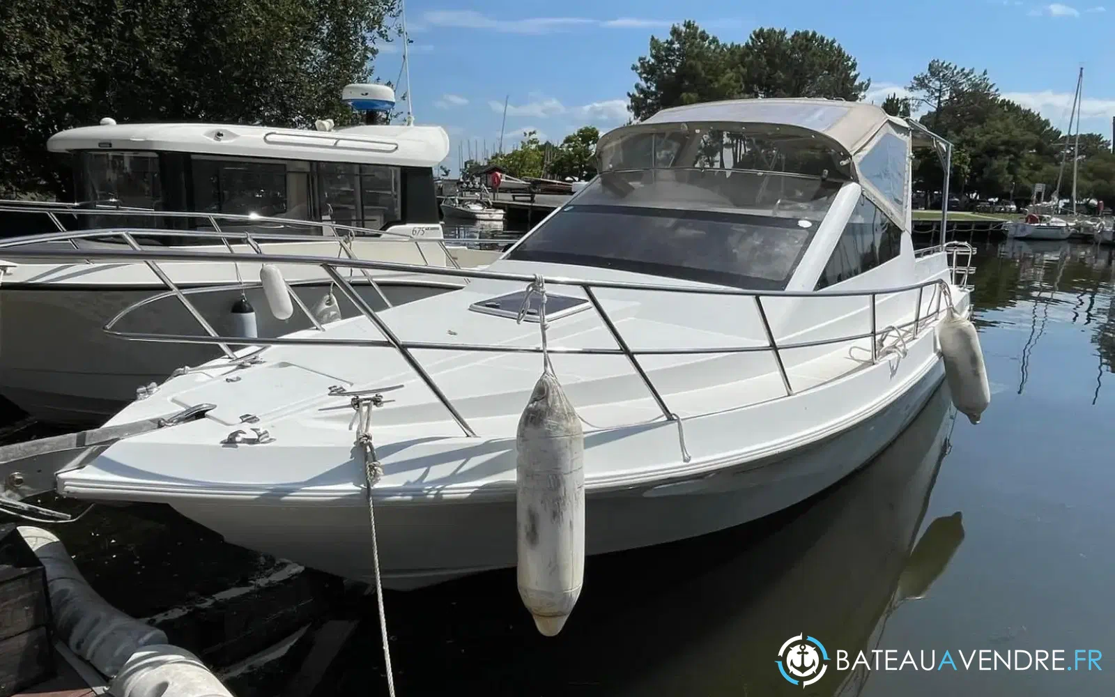 slider 1 Arc Eyre Betey 900 CC