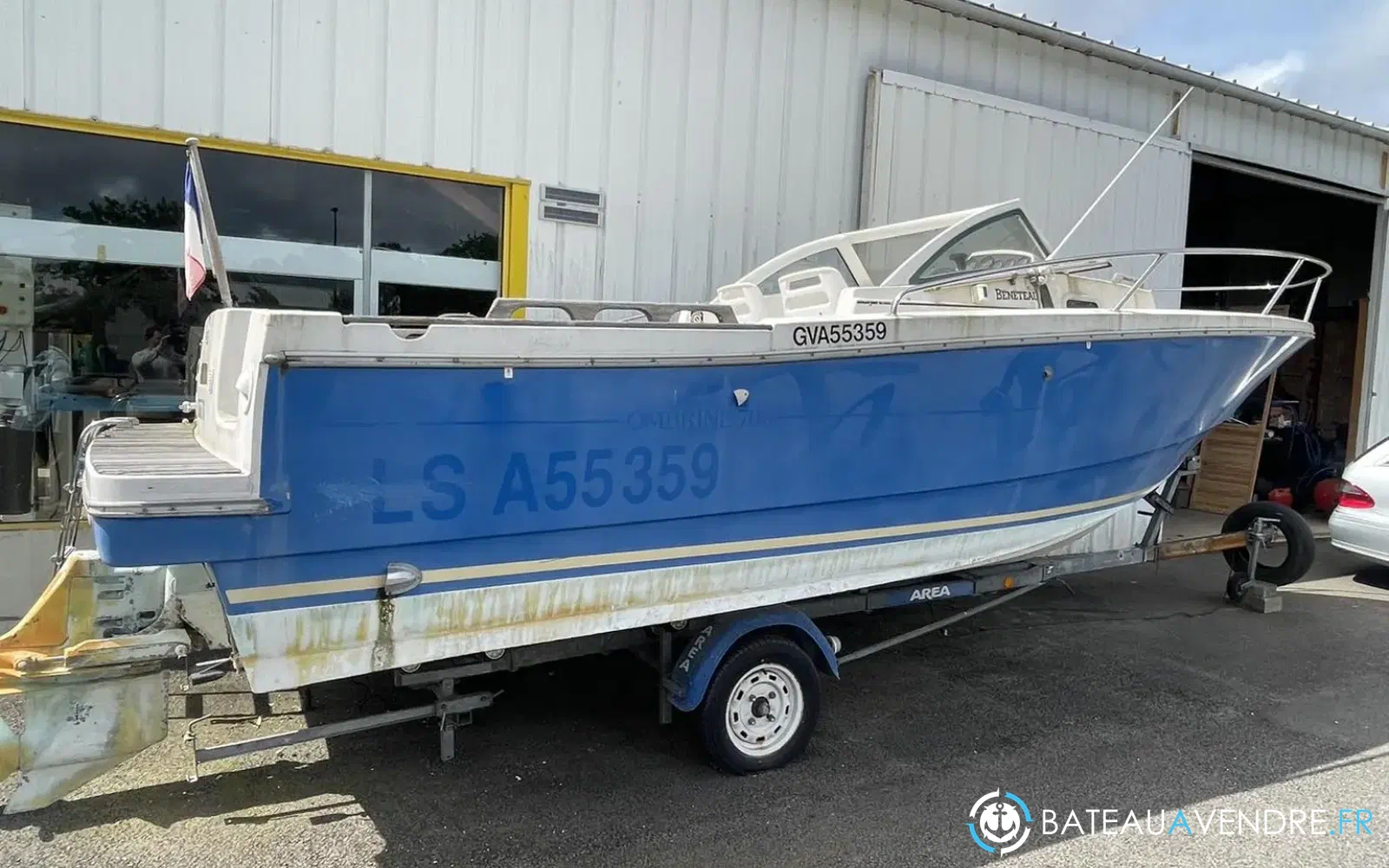 slider 0 Beneteau Ombrine 700