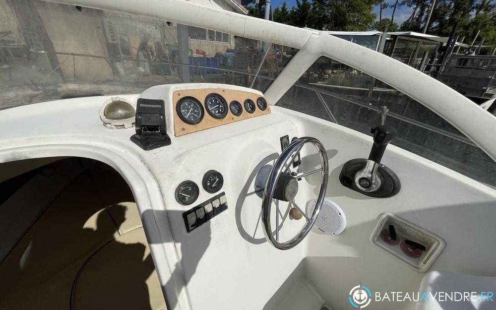 Beneteau Ombrine 700 photo 4