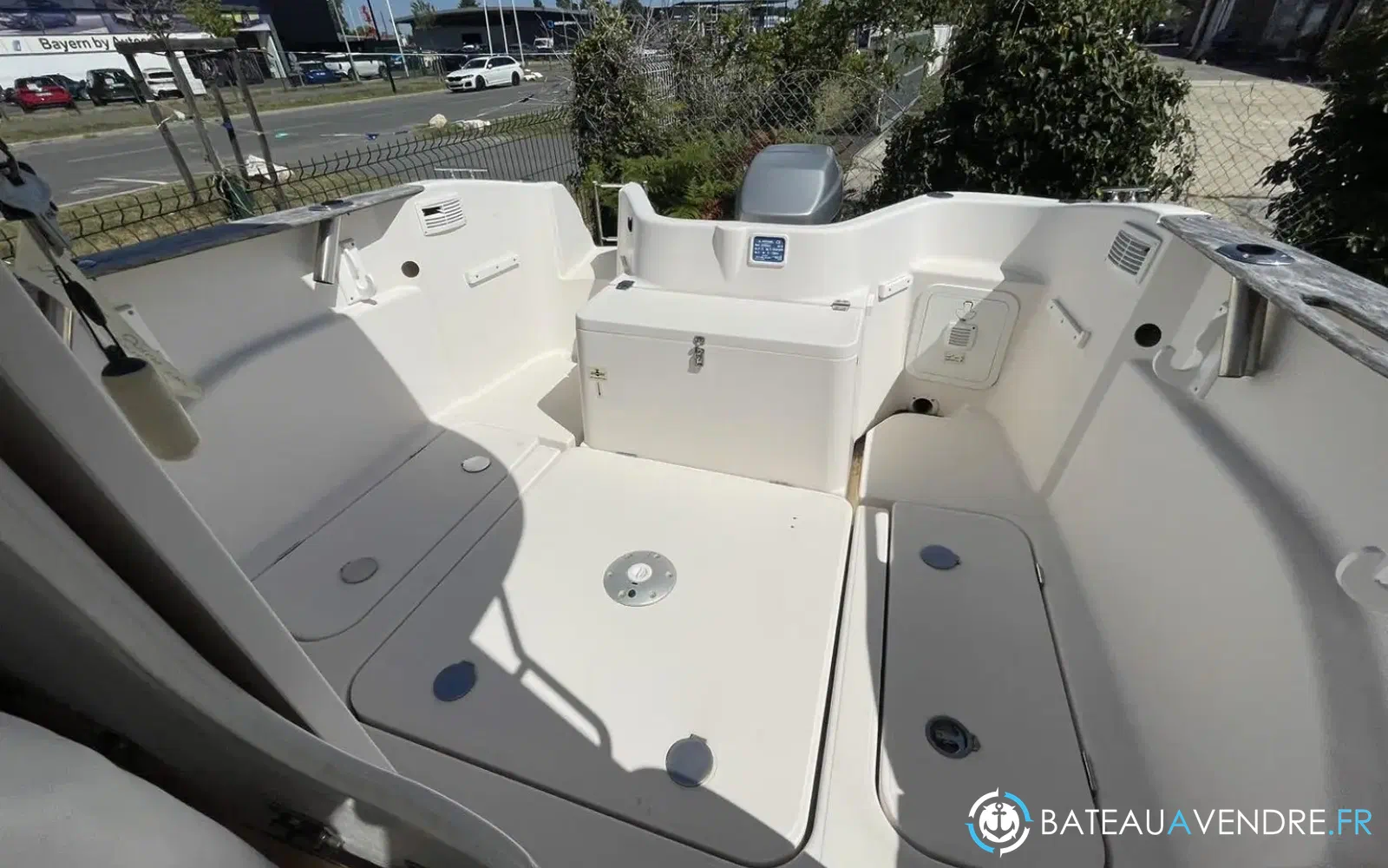 slider 10 Quicksilver 580 Pilothouse