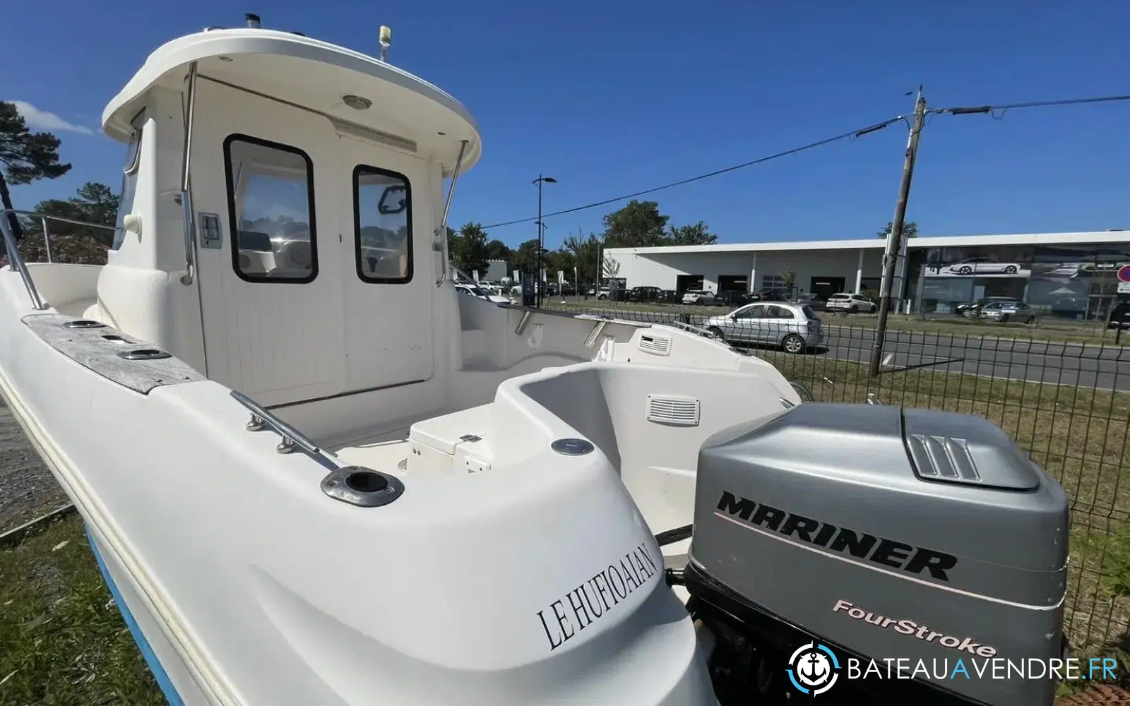 slider 2 Quicksilver 580 Pilothouse