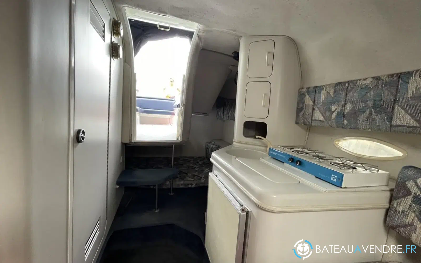 slider 14 Chris Craft Crowne 262