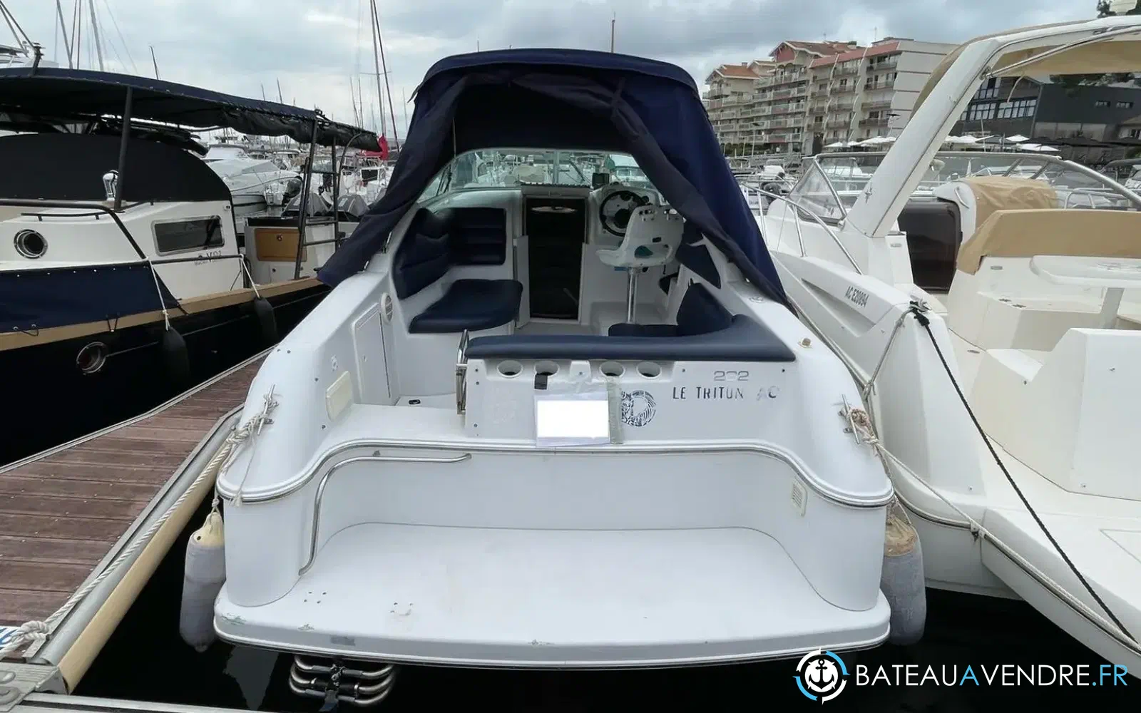slider 1 Chris Craft Crowne 262