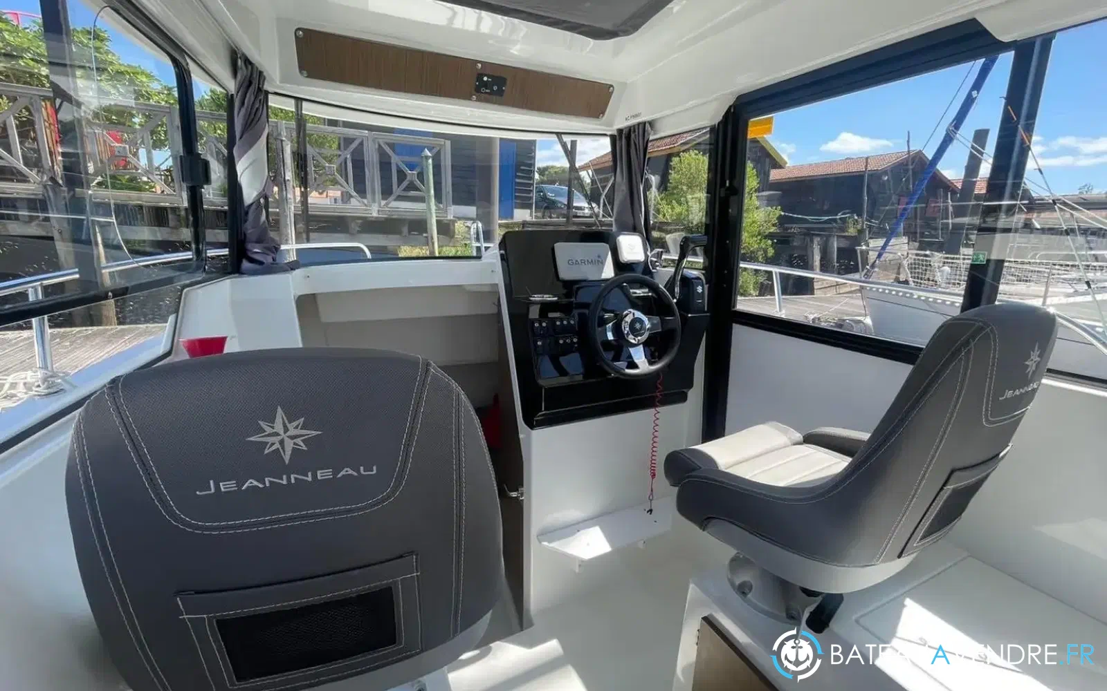 slider 18 Jeanneau Merry Fisher 695 Marlin