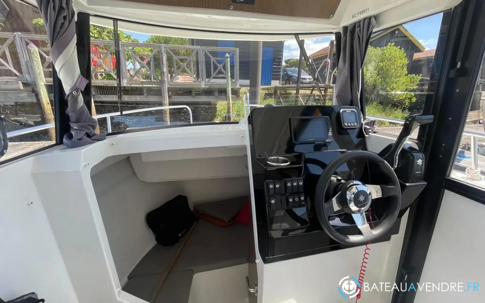 slider 22 Jeanneau Merry Fisher 695 Marlin
