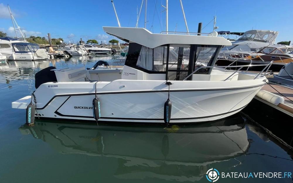 Quicksilver Captur 705 Pilothouse photo de présentation