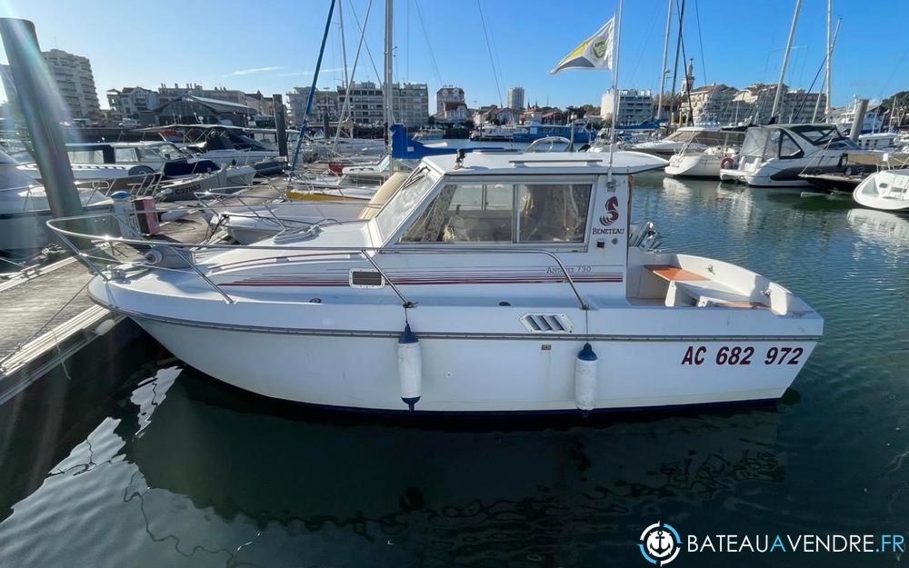 Beneteau Antares 730 photo 2