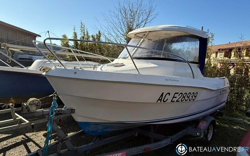 Quicksilver 530 Pilothouse photo de présentation