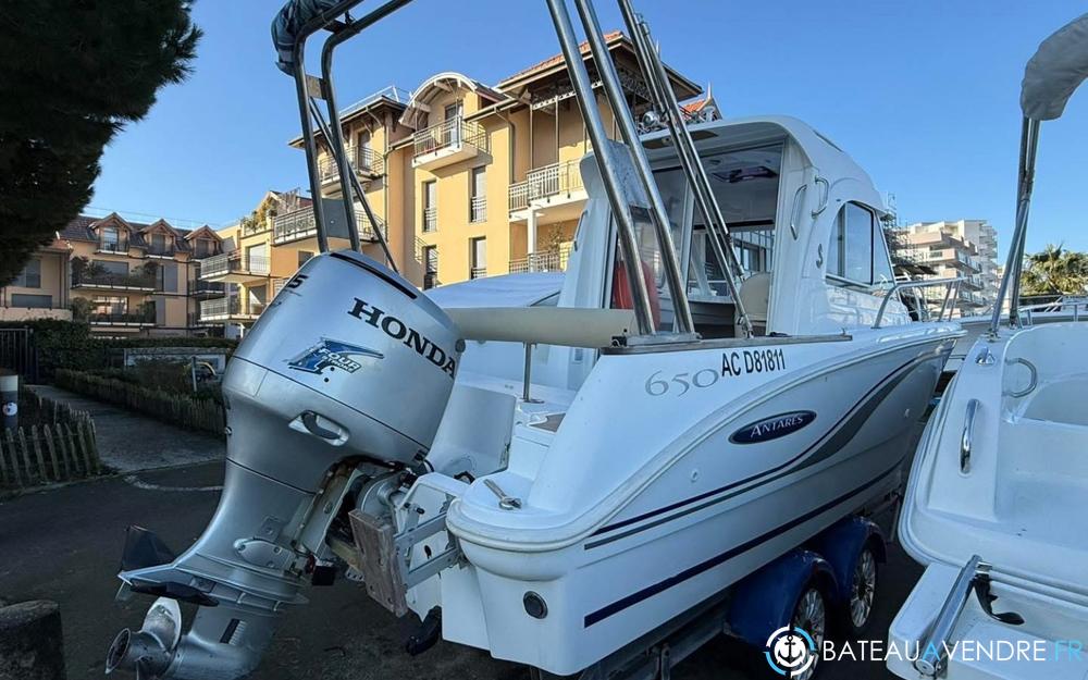 Beneteau Antares 650 photo 3