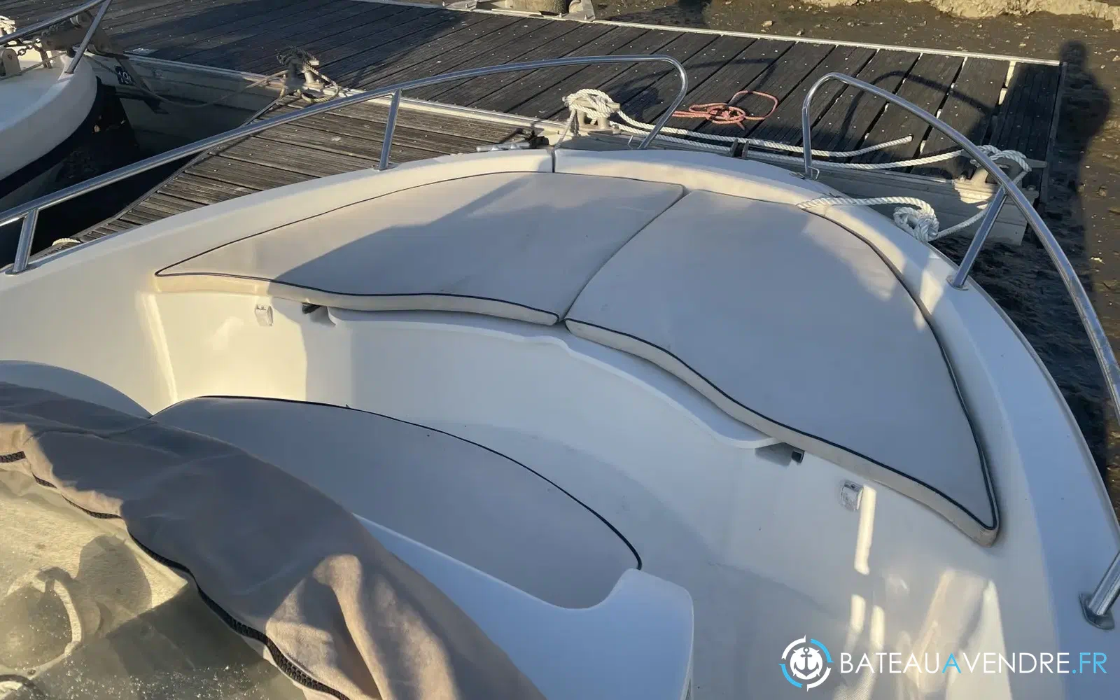 slider 4 Beneteau Ombrine 630