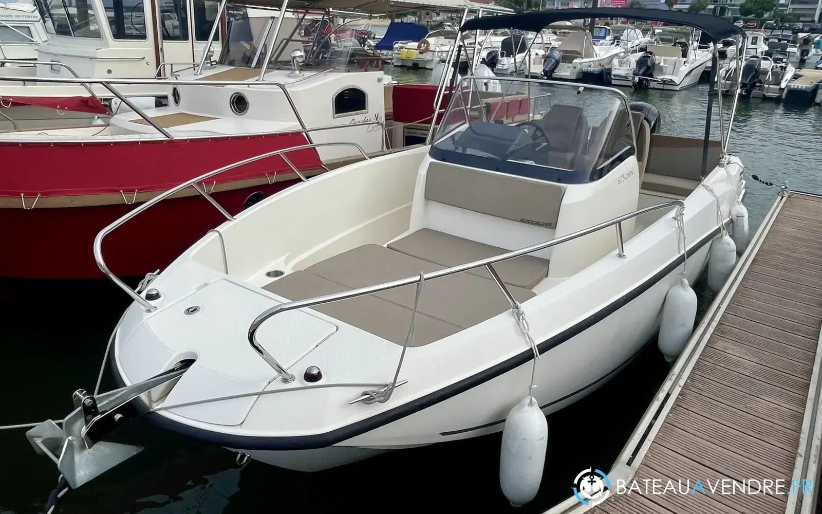 slider 9 Quicksilver 675 Open