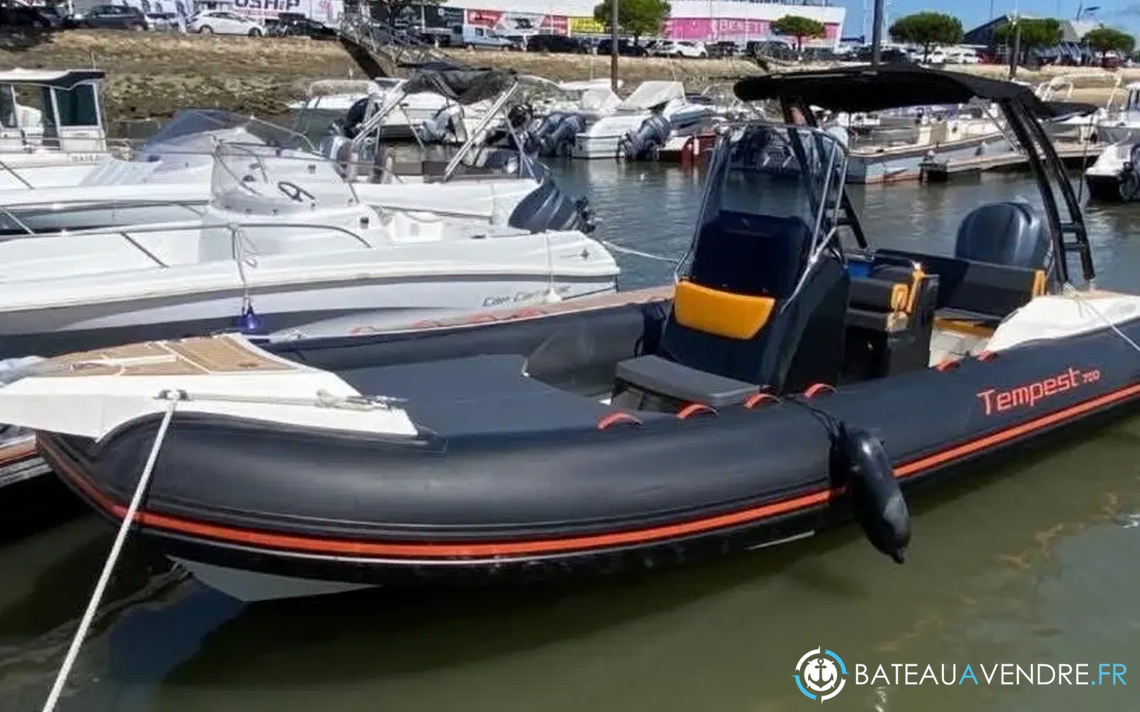 slider 5 Capelli Tempest 700