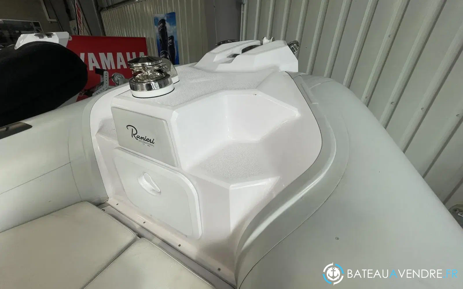 slider 9 Ranieri Cayman 19 S
