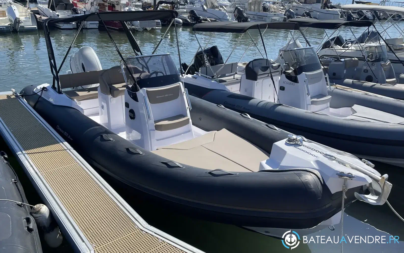 slider 1 Ranieri Cayman 23 Sport