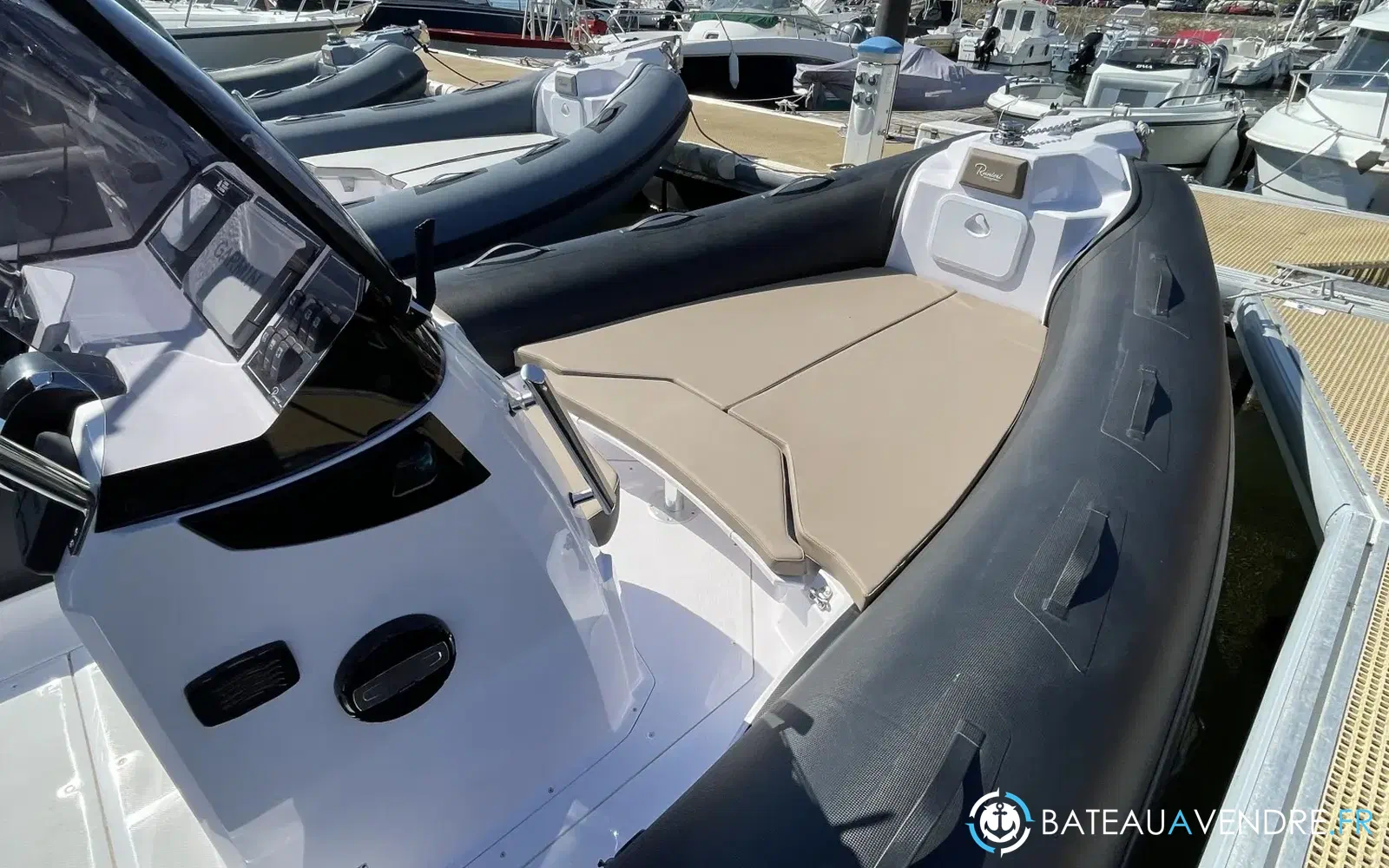slider 2 Ranieri Cayman 23 Sport