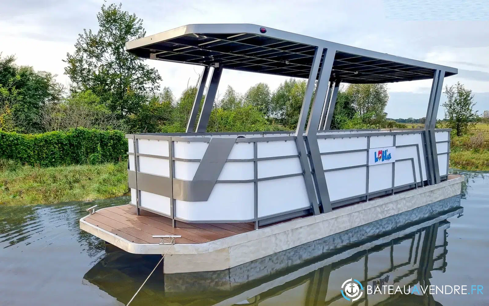 slider 2 Perla Citizen 28