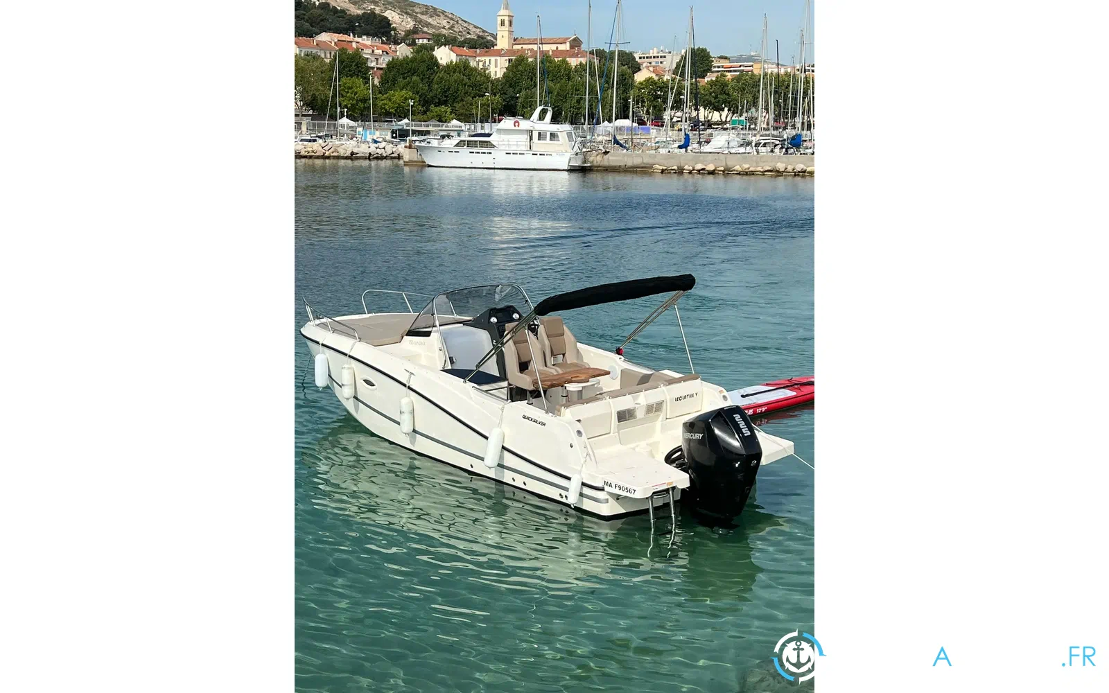 slider 1 Quicksilver Activ 755 Sundeck