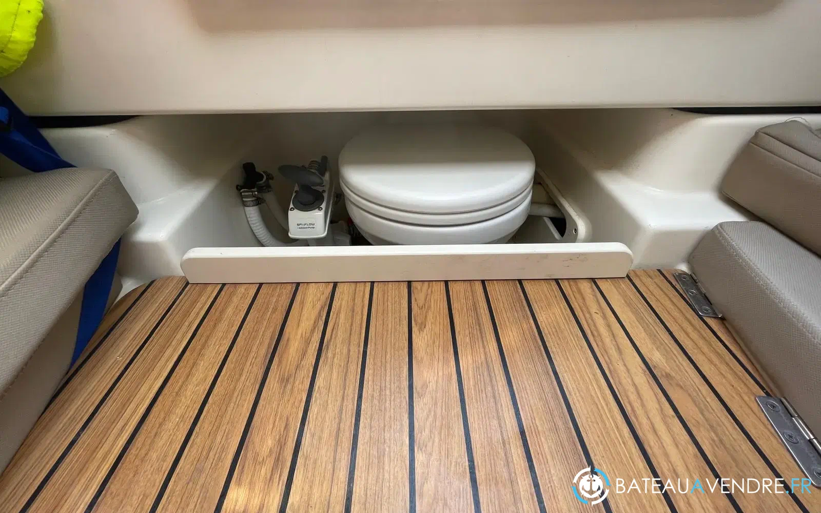 slider 20 Quicksilver Activ 755 Sundeck