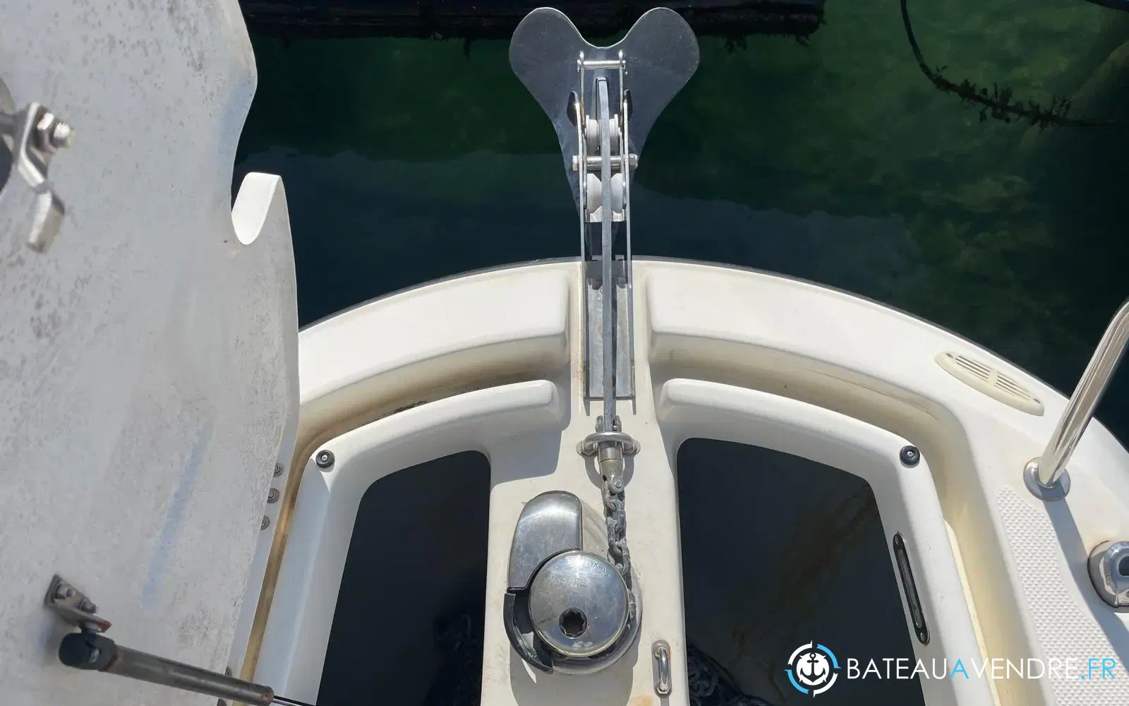 slider 28 Quicksilver Activ 755 Sundeck
