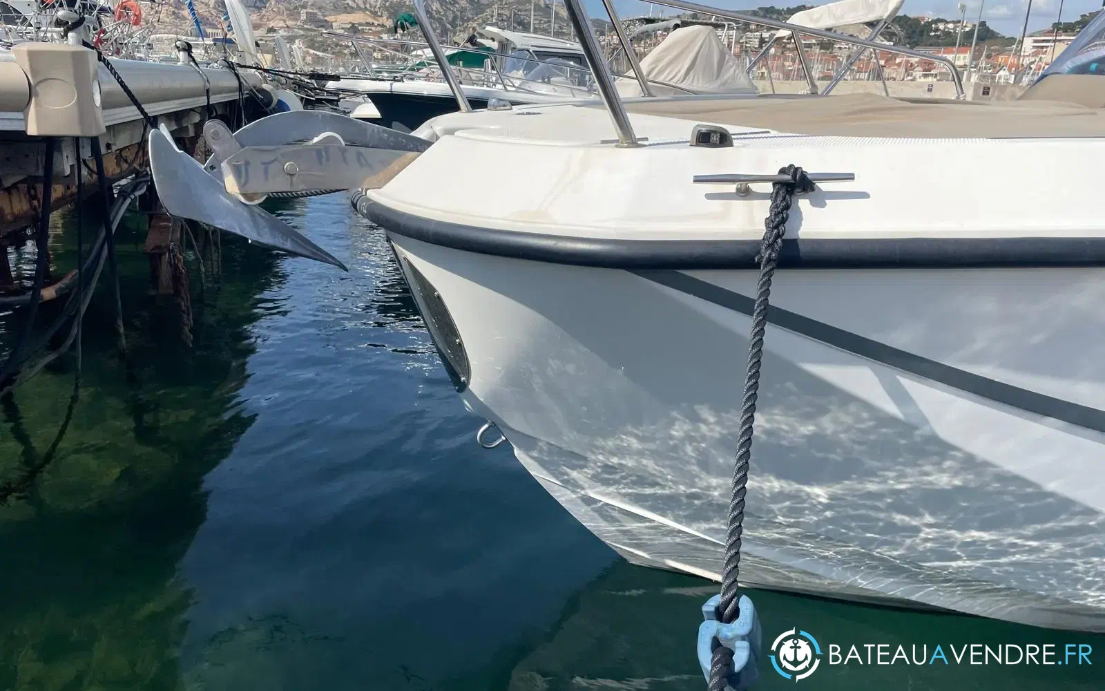 slider 30 Quicksilver Activ 755 Sundeck