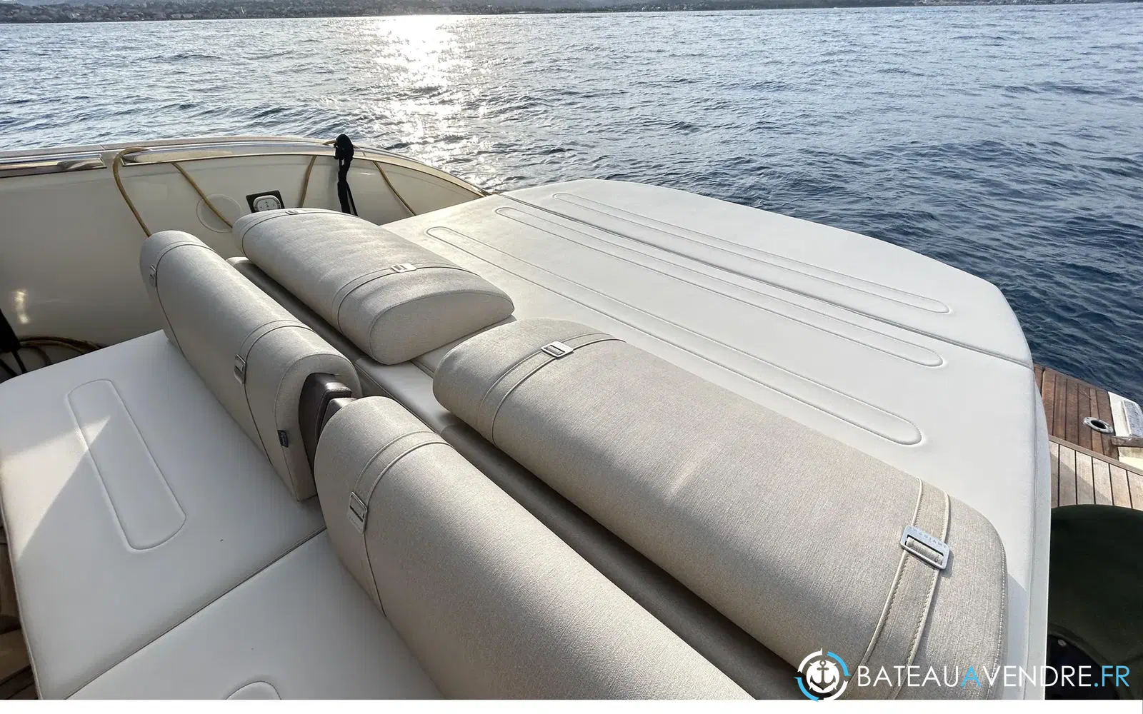 slider 6 Invictus 460 TT