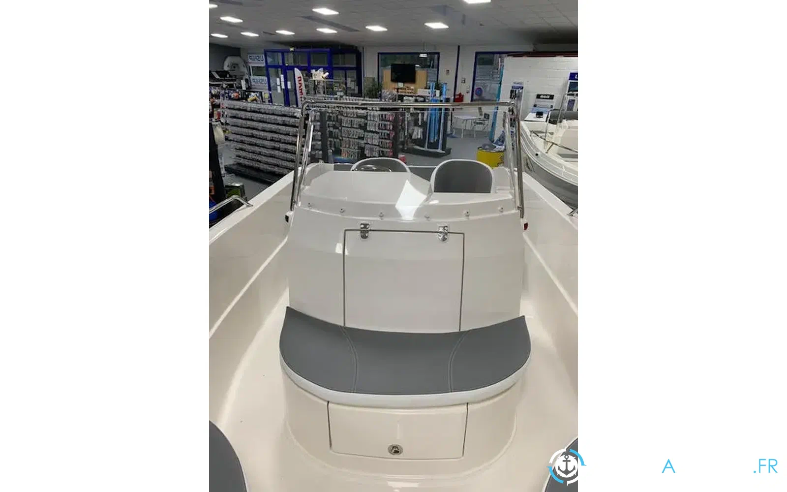slider 3 Pacific Craft 545 Open