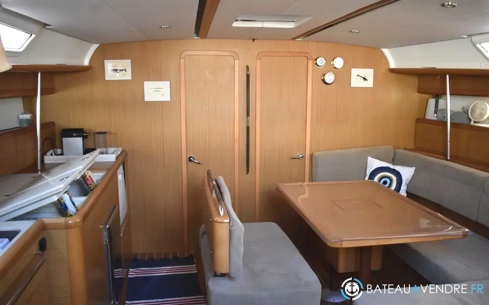 slider 12 Jeanneau Sun Odyssey 49 i