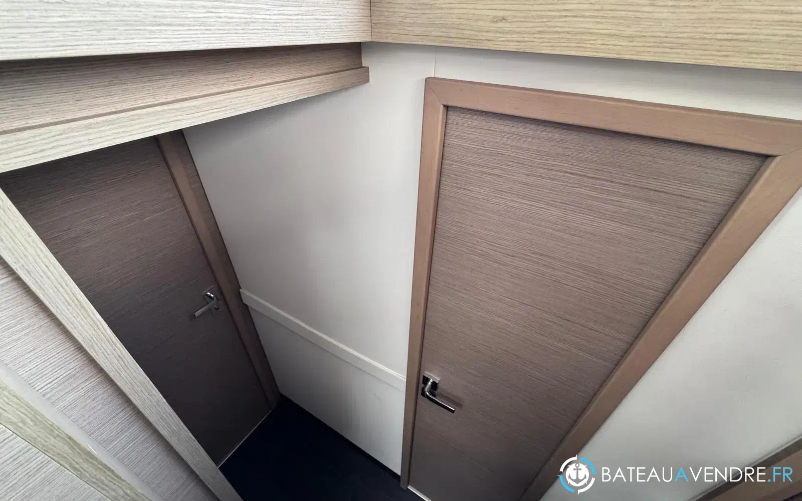 slider 30 Fountaine Pajot Isla 40