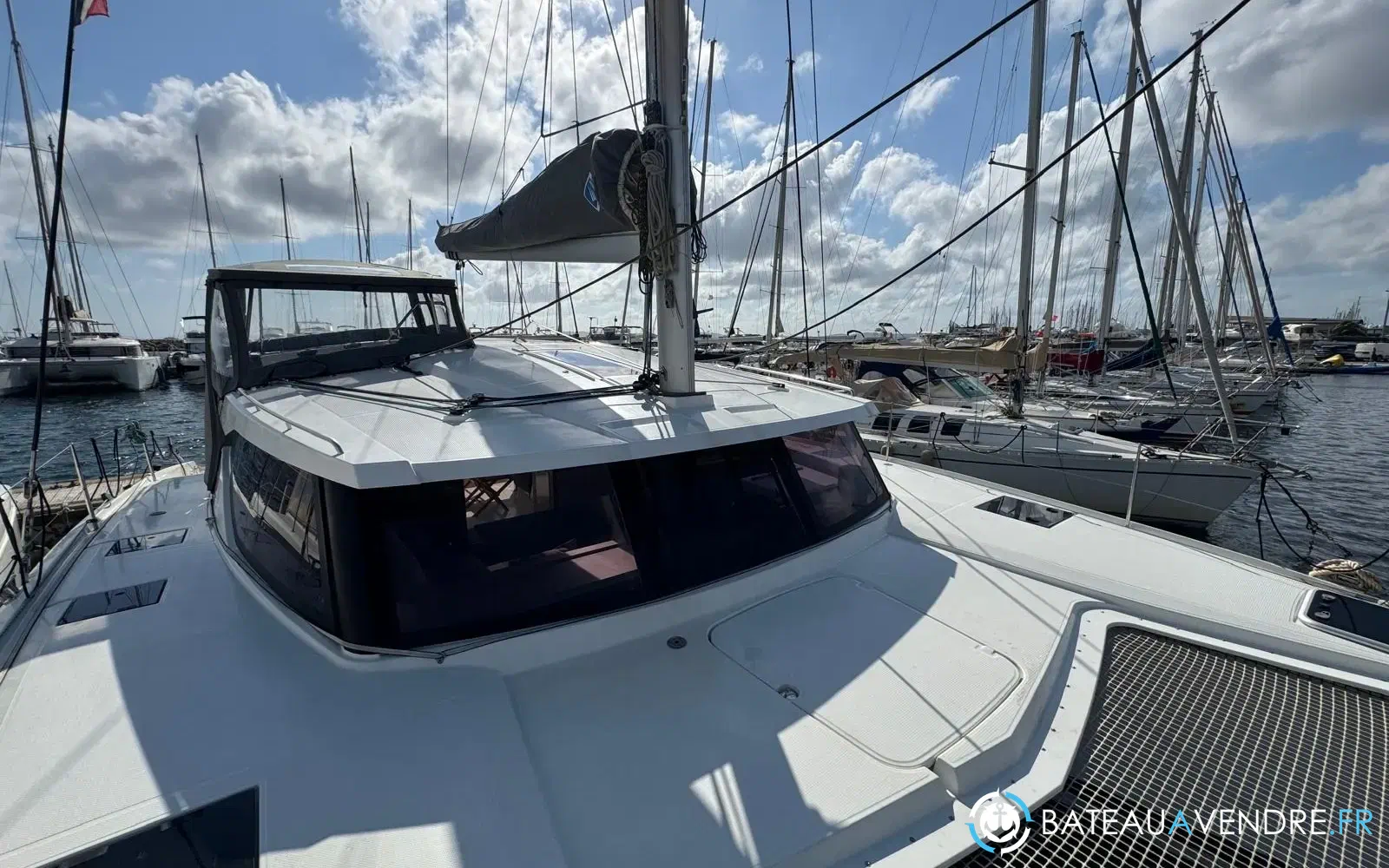 slider 42 Fountaine Pajot Isla 40