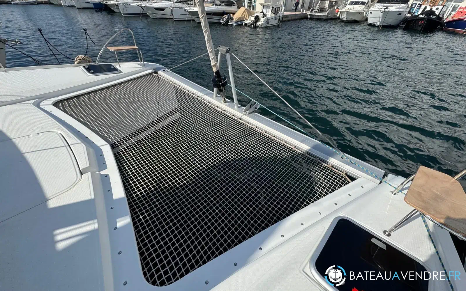 slider 46 Fountaine Pajot Isla 40
