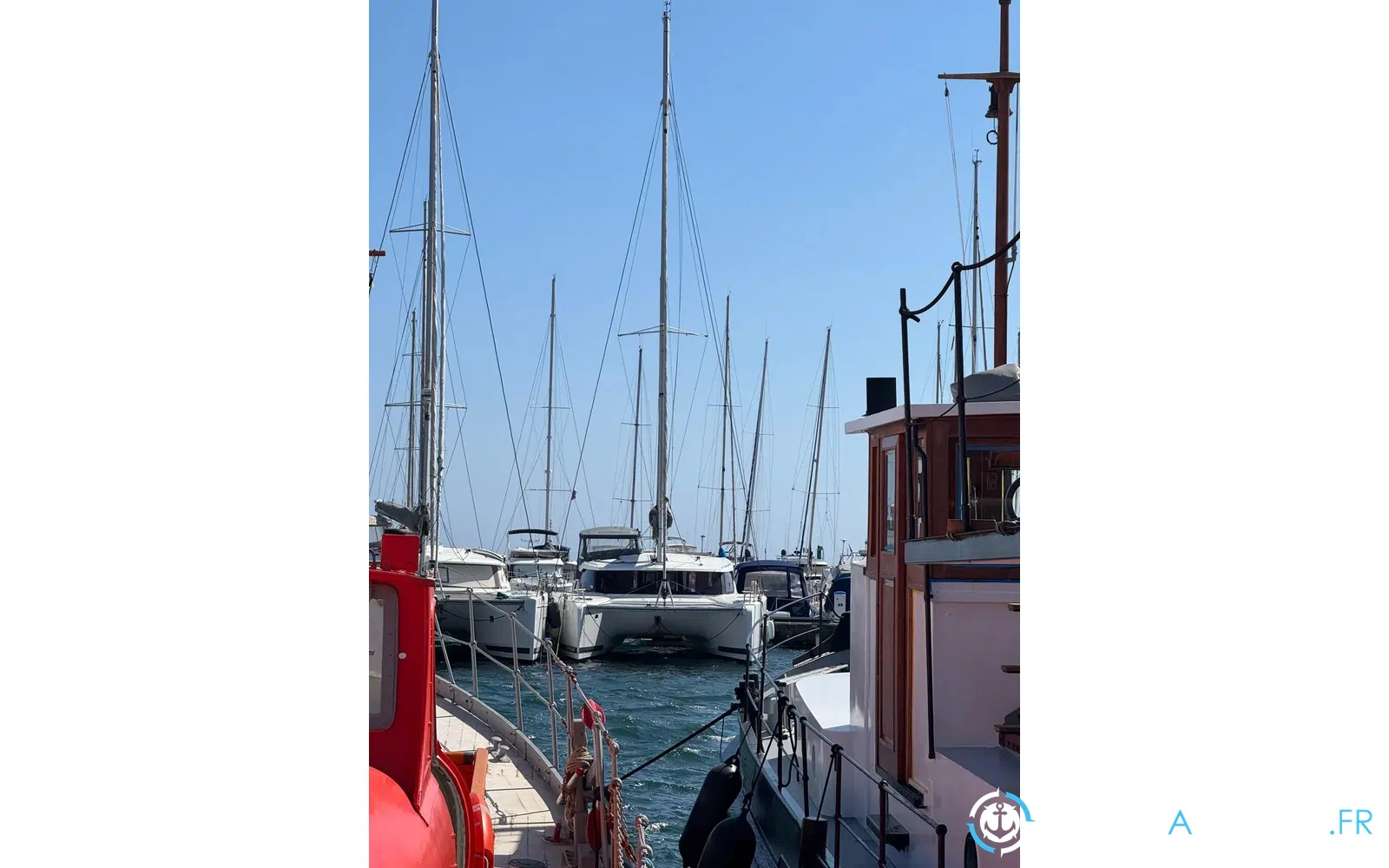 slider 49 Fountaine Pajot Isla 40