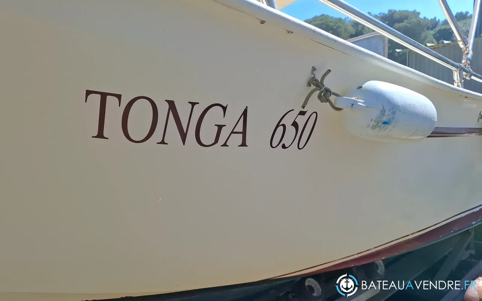 slider 25 Fabrication Artisanal Tonga 650
