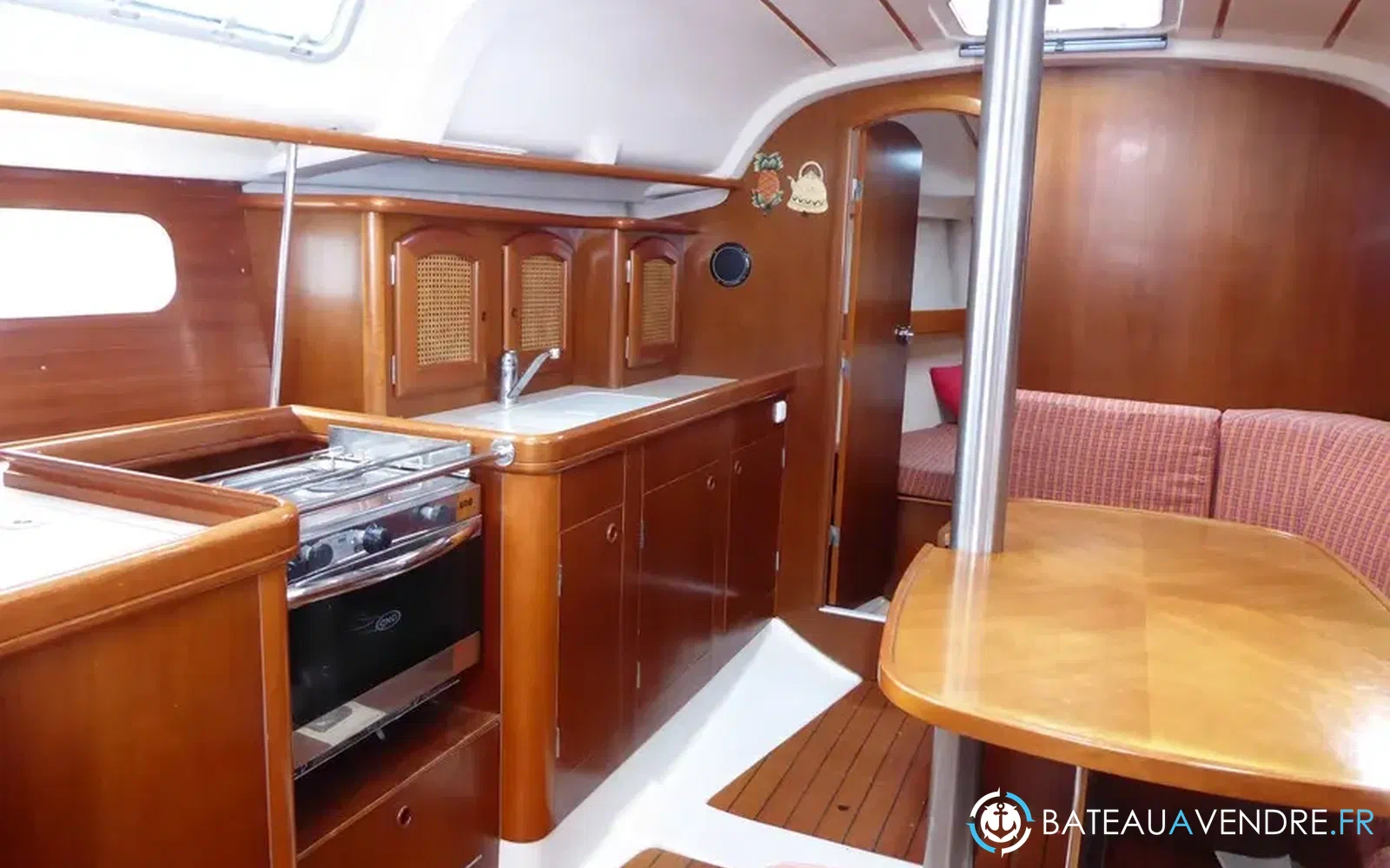 slider 1 Beneteau Oceanis 351