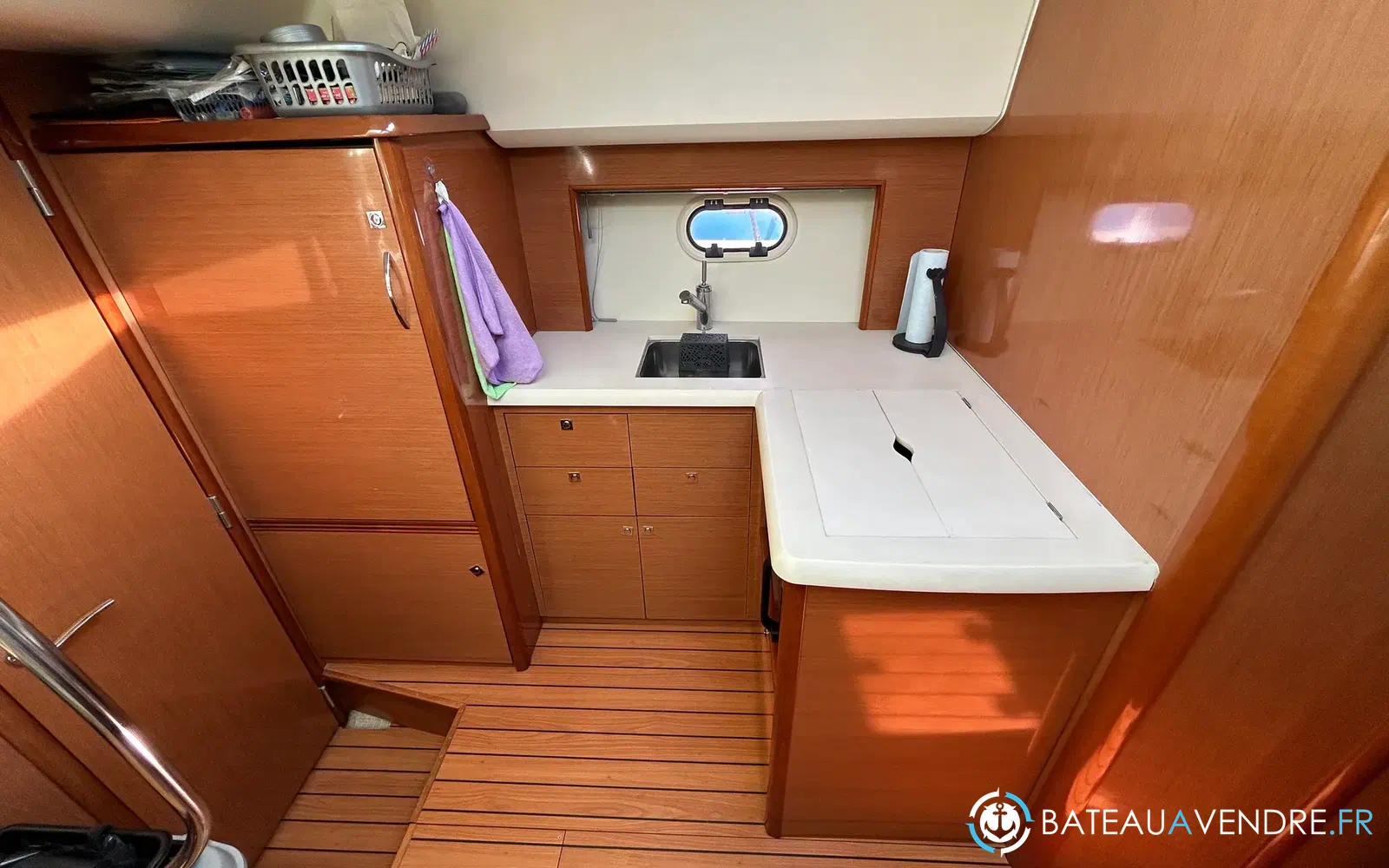 slider 21 Jeanneau Prestige 38