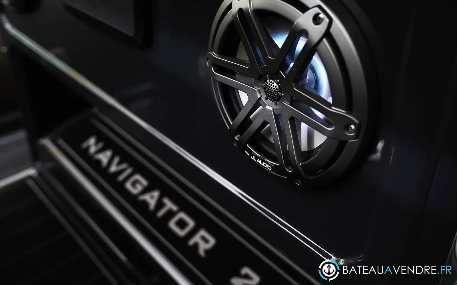 slider 17 Brig Navigator 26