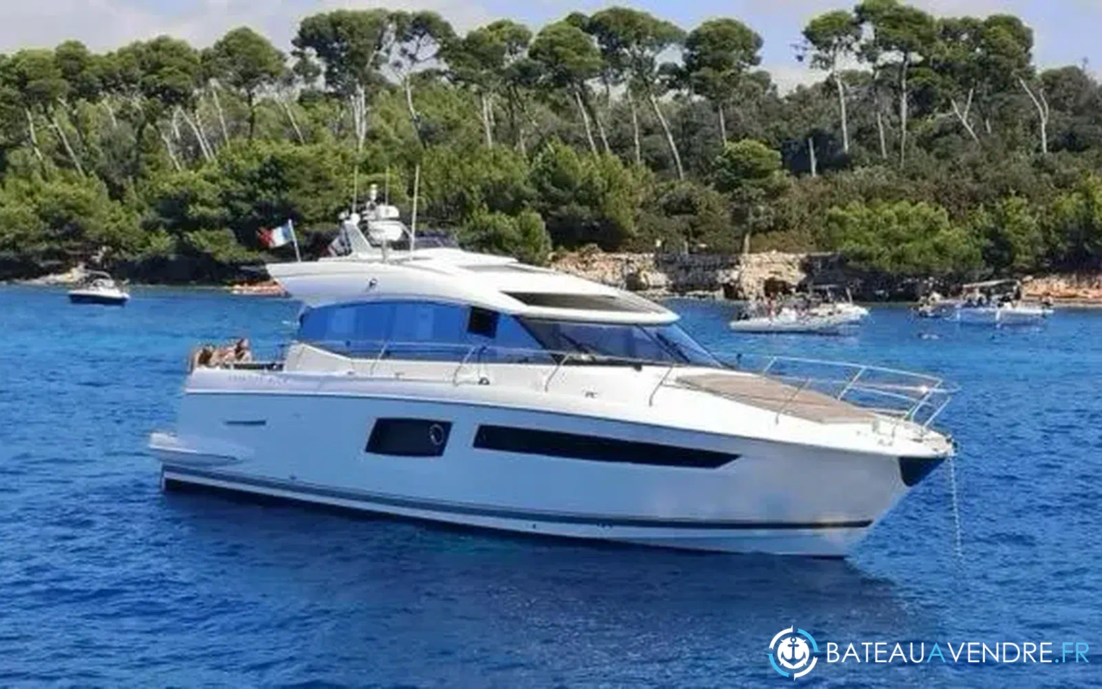 slider 0 Prestige Yachts 500 S