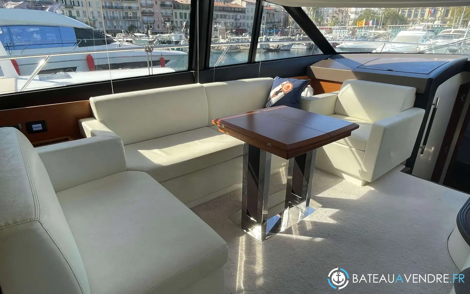 slider 3 Prestige Yachts 500 S