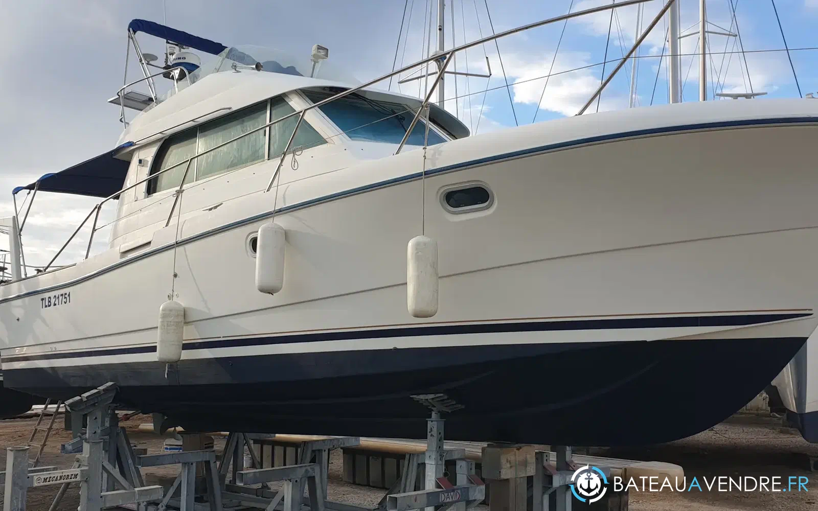 slider 18 Beneteau Antares 10.80