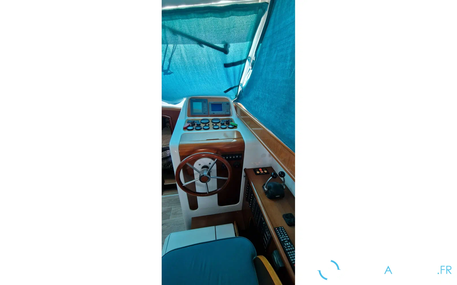 slider 23 Beneteau Antares 10.80