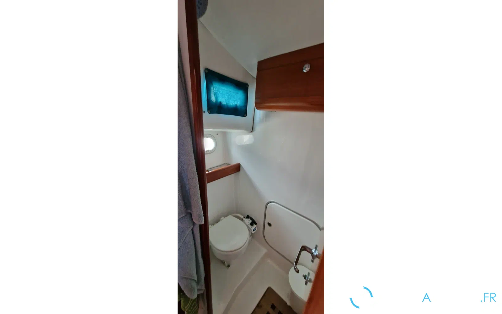 slider 33 Beneteau Antares 10.80