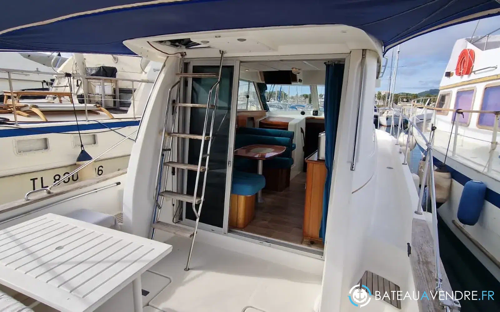 slider 36 Beneteau Antares 10.80