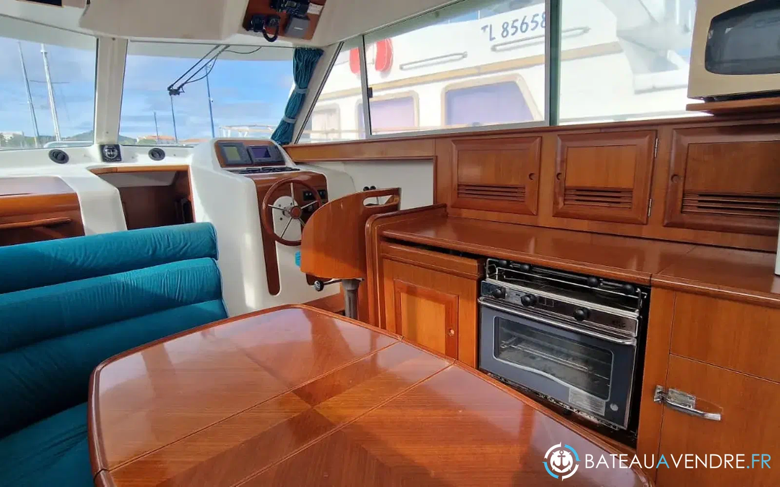 slider 40 Beneteau Antares 10.80