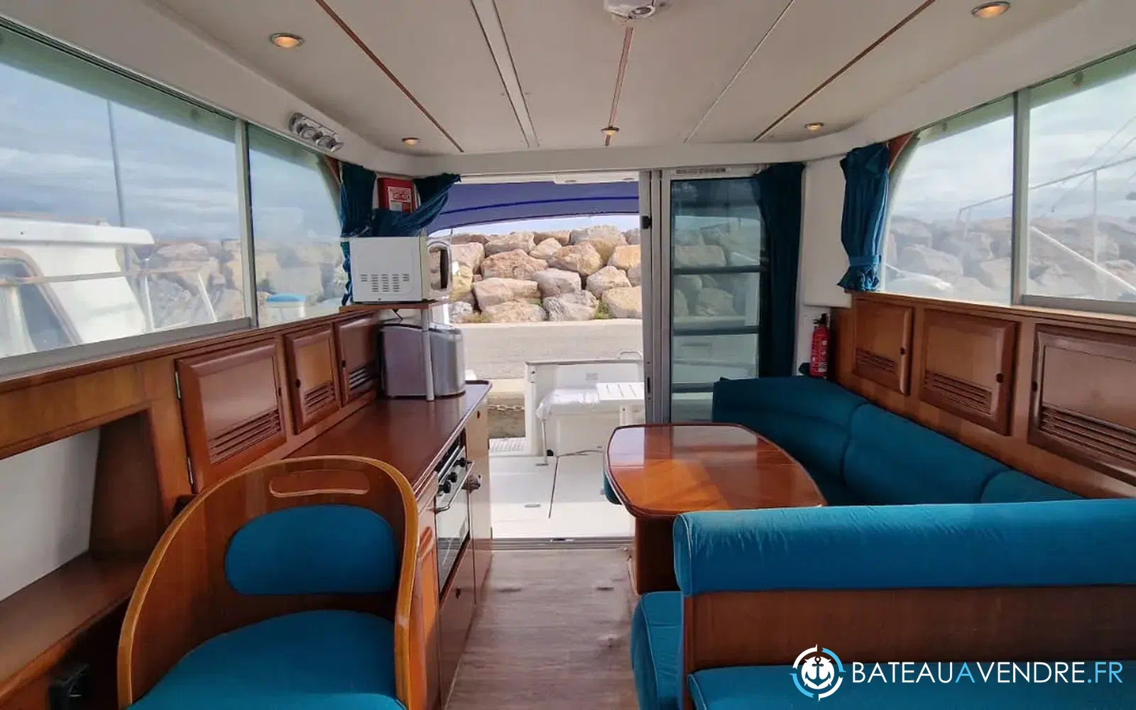 slider 42 Beneteau Antares 10.80