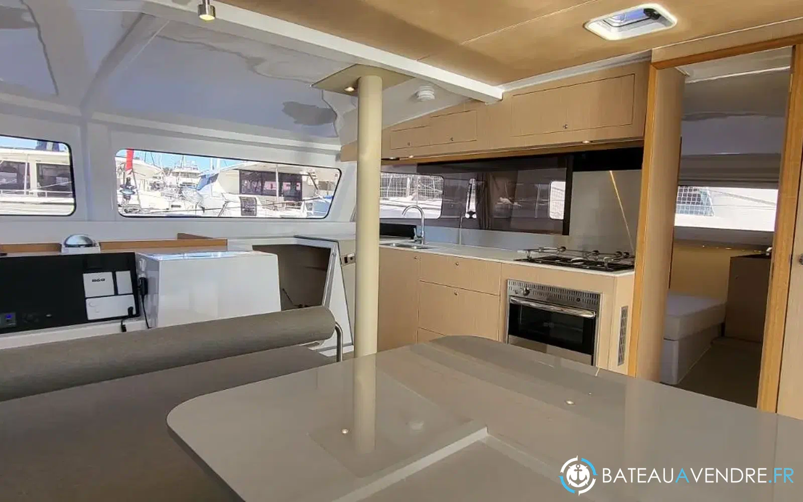 slider 9 Neel Trimarans Neel 43