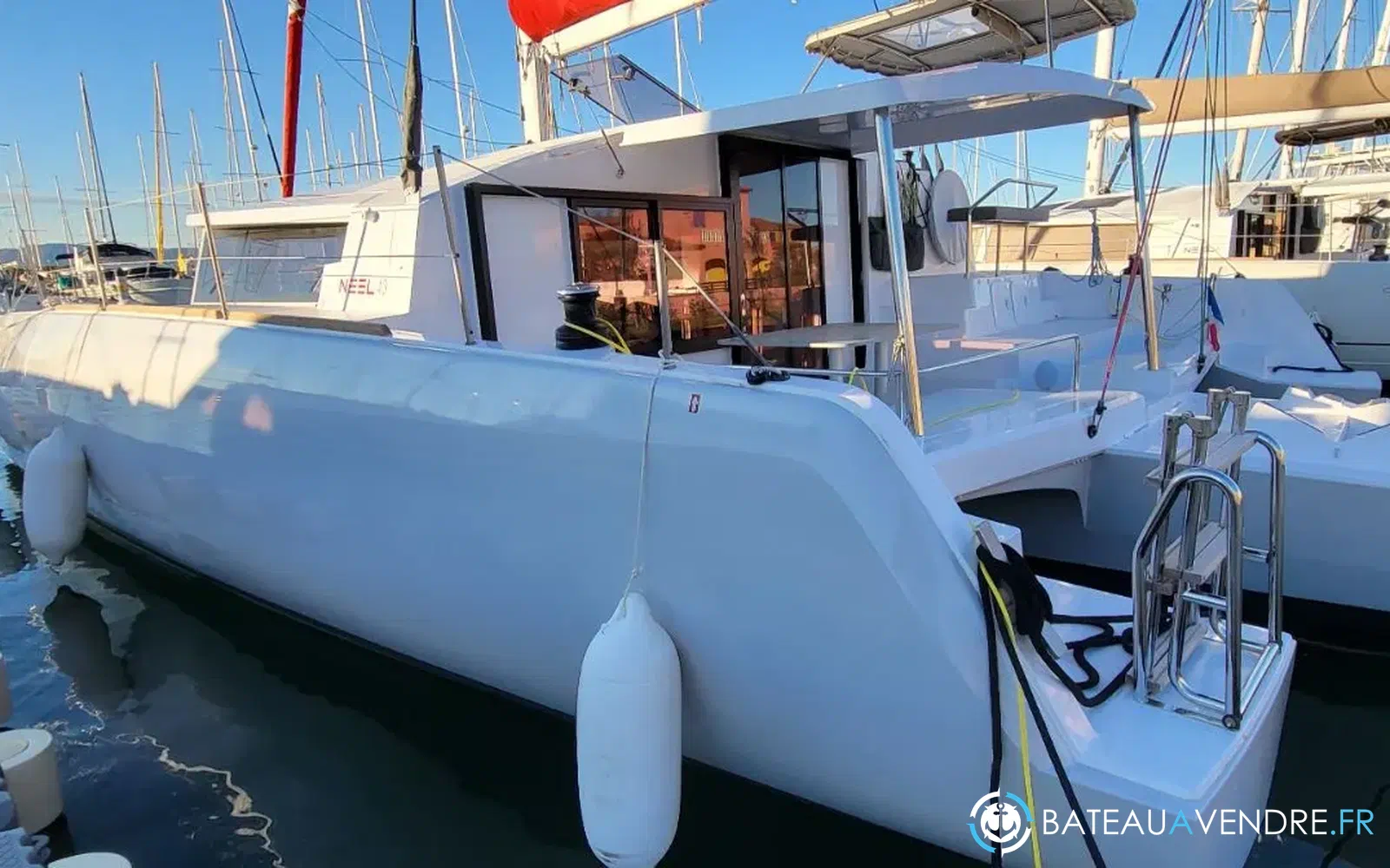 slider 2 Neel Trimarans Neel 43