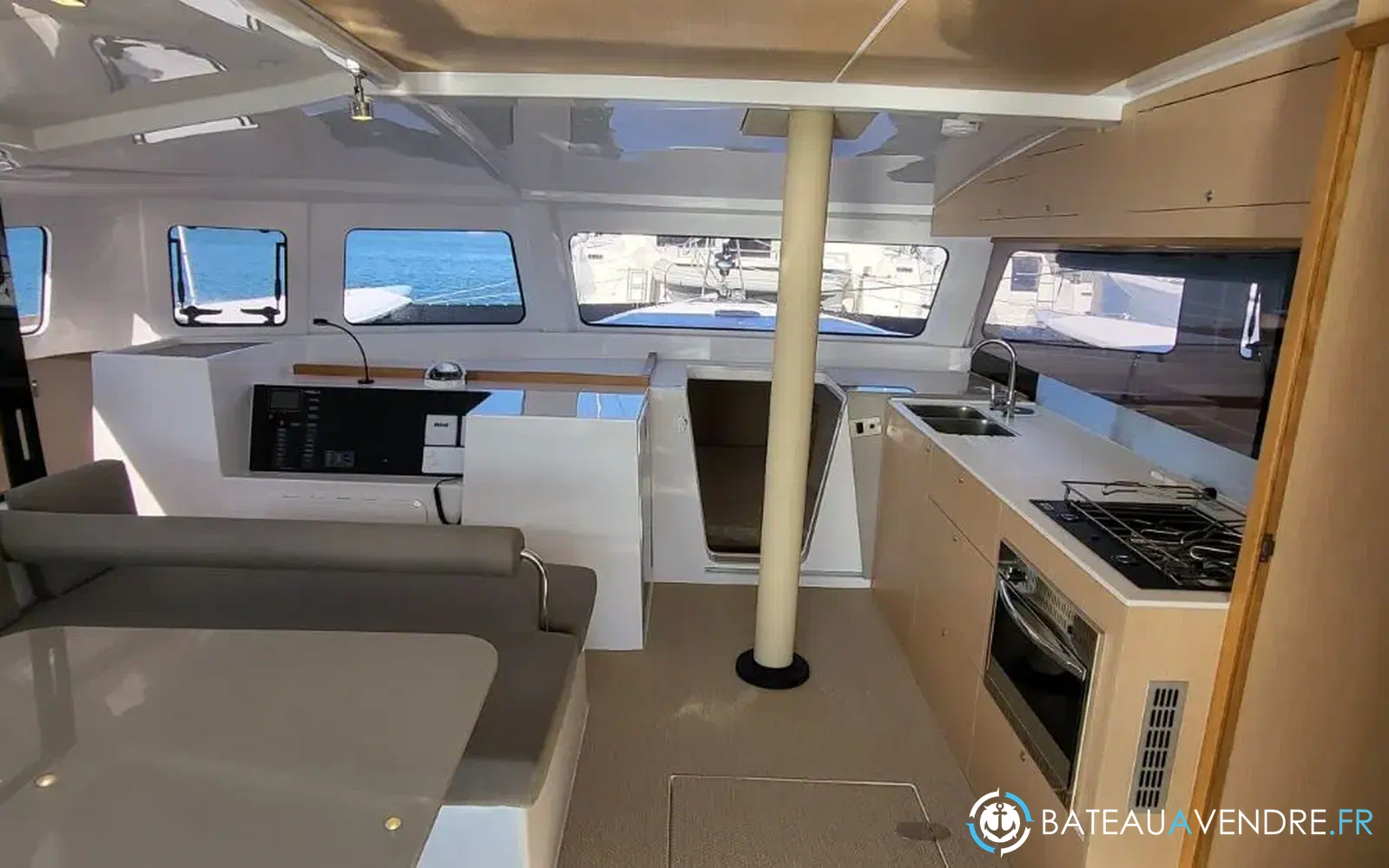 slider 8 Neel Trimarans Neel 43