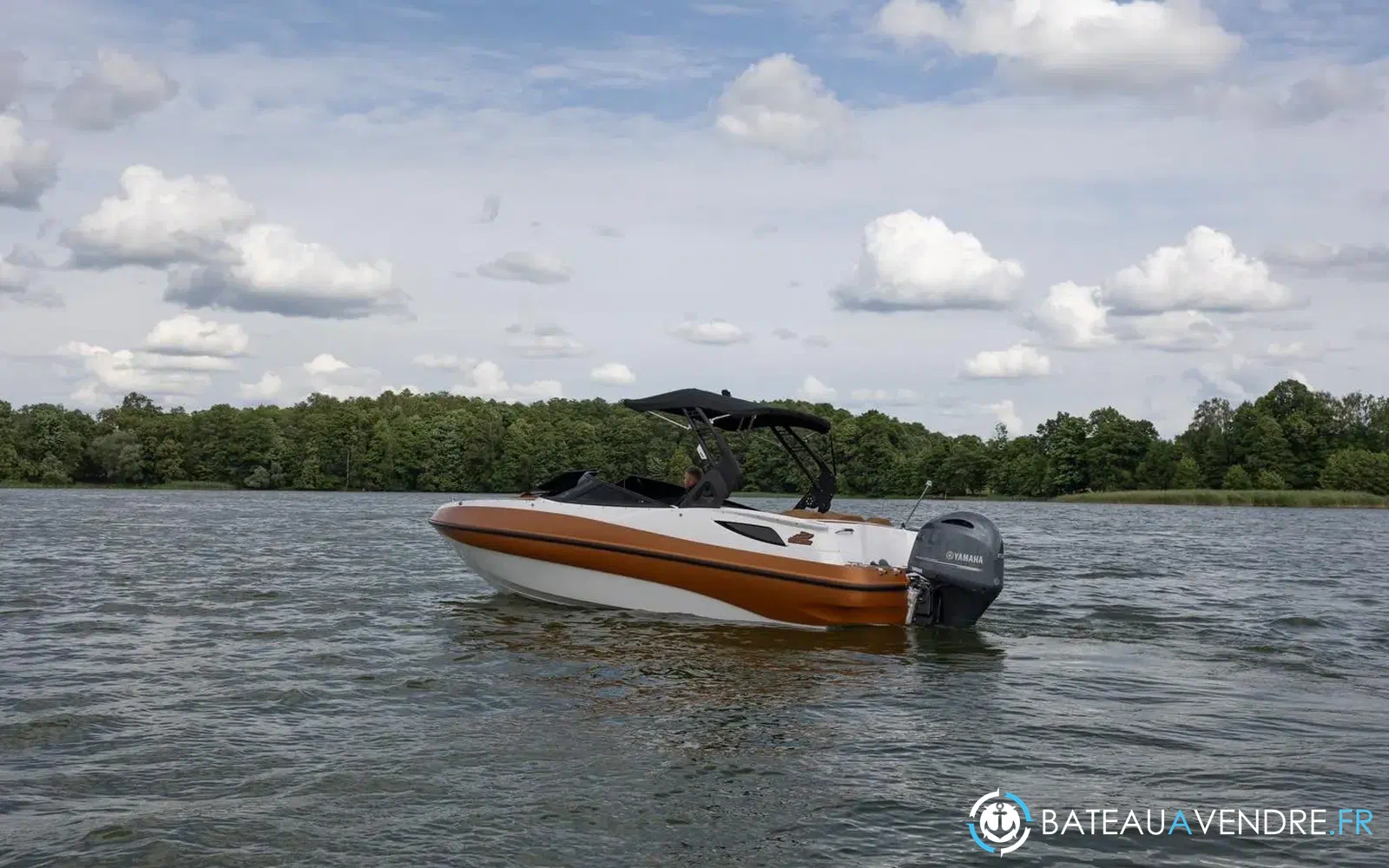 slider 1 Bast Boat Cortina Sport 620 Bowrider