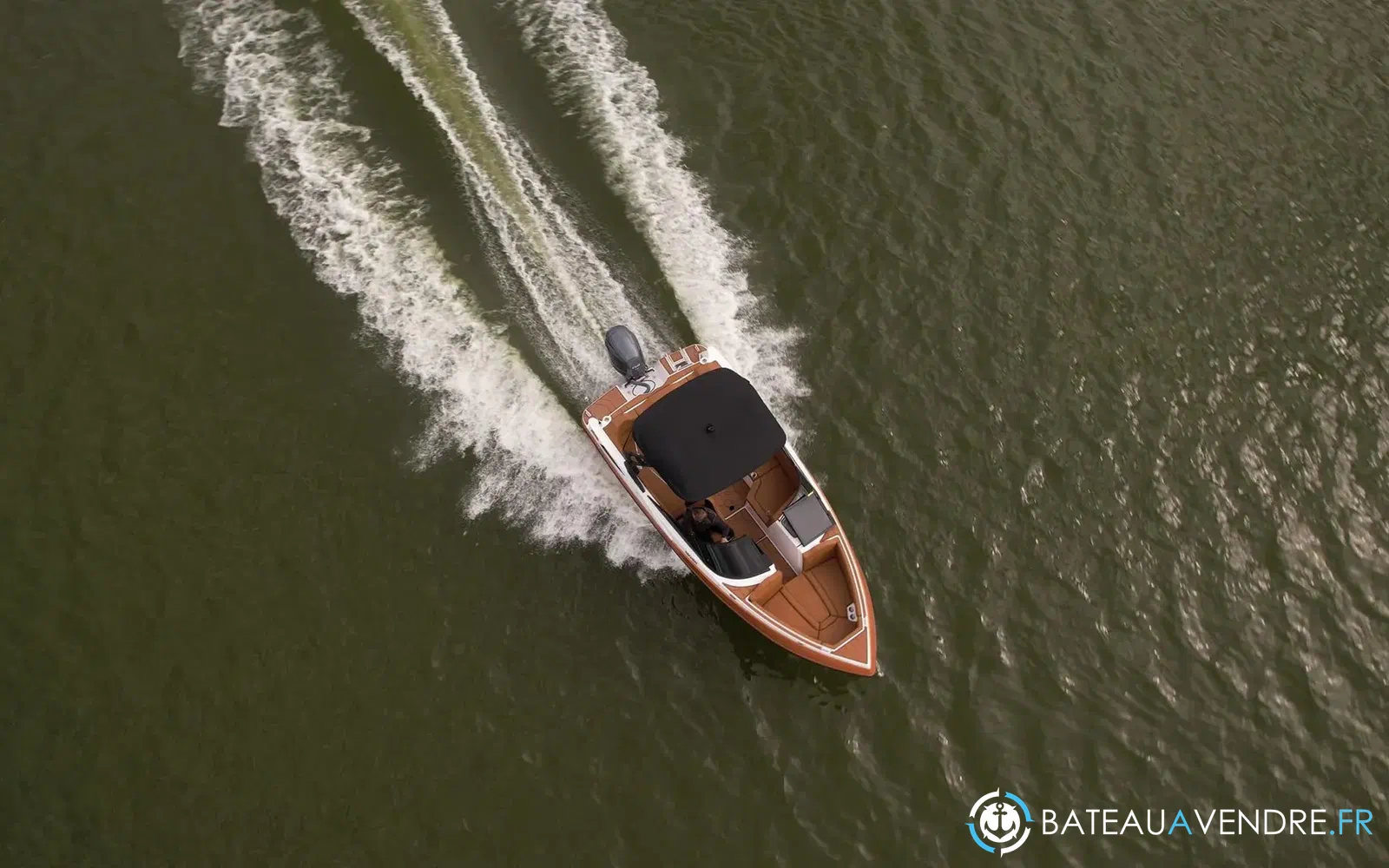 slider 3 Bast Boat Cortina Sport 620 Bowrider